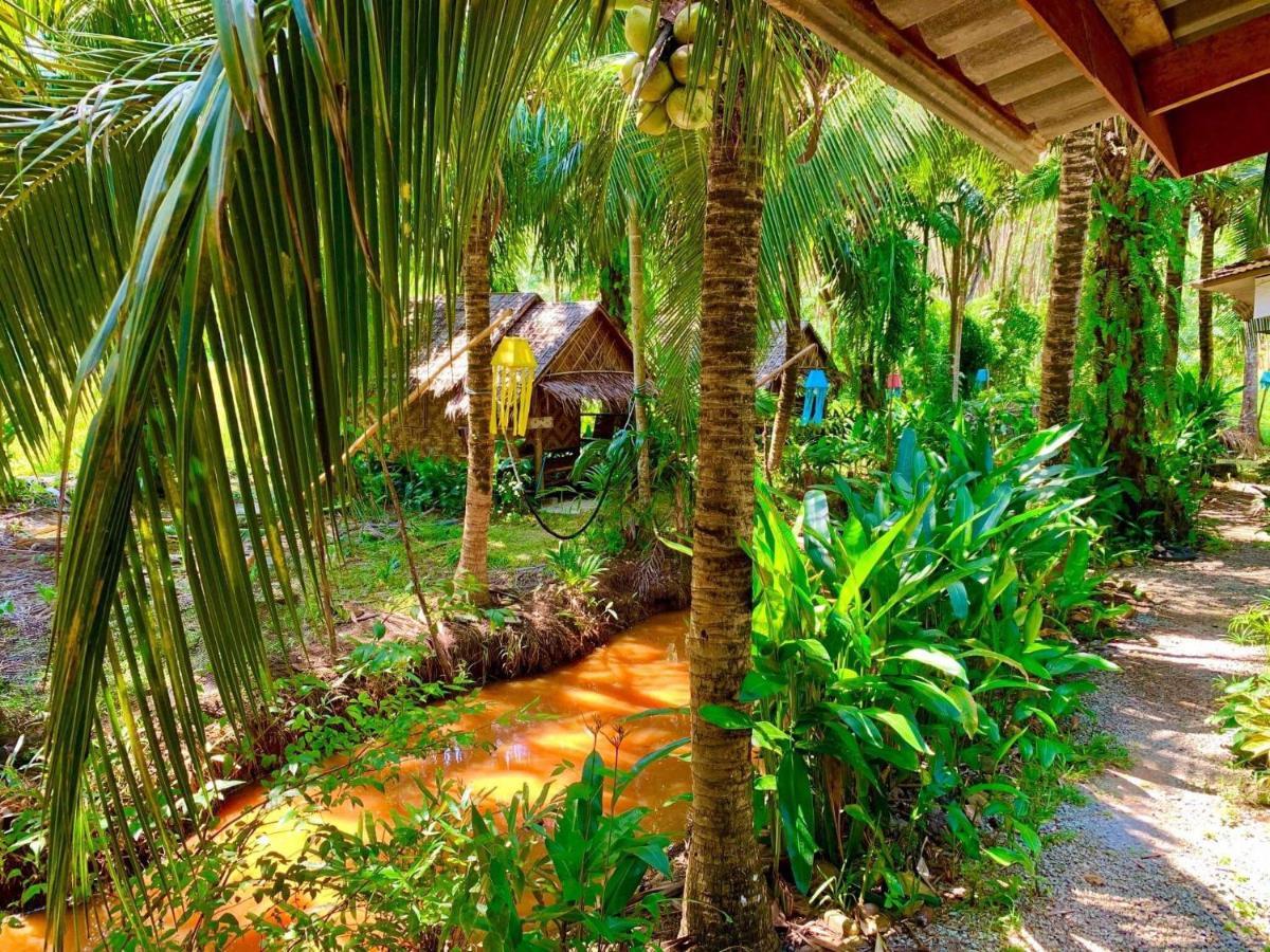 Апартаменти Lantacoconutgardenbungalow Ко-Ланта Екстер'єр фото
